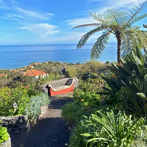  Farm stay Quinta Hortensias Portugal